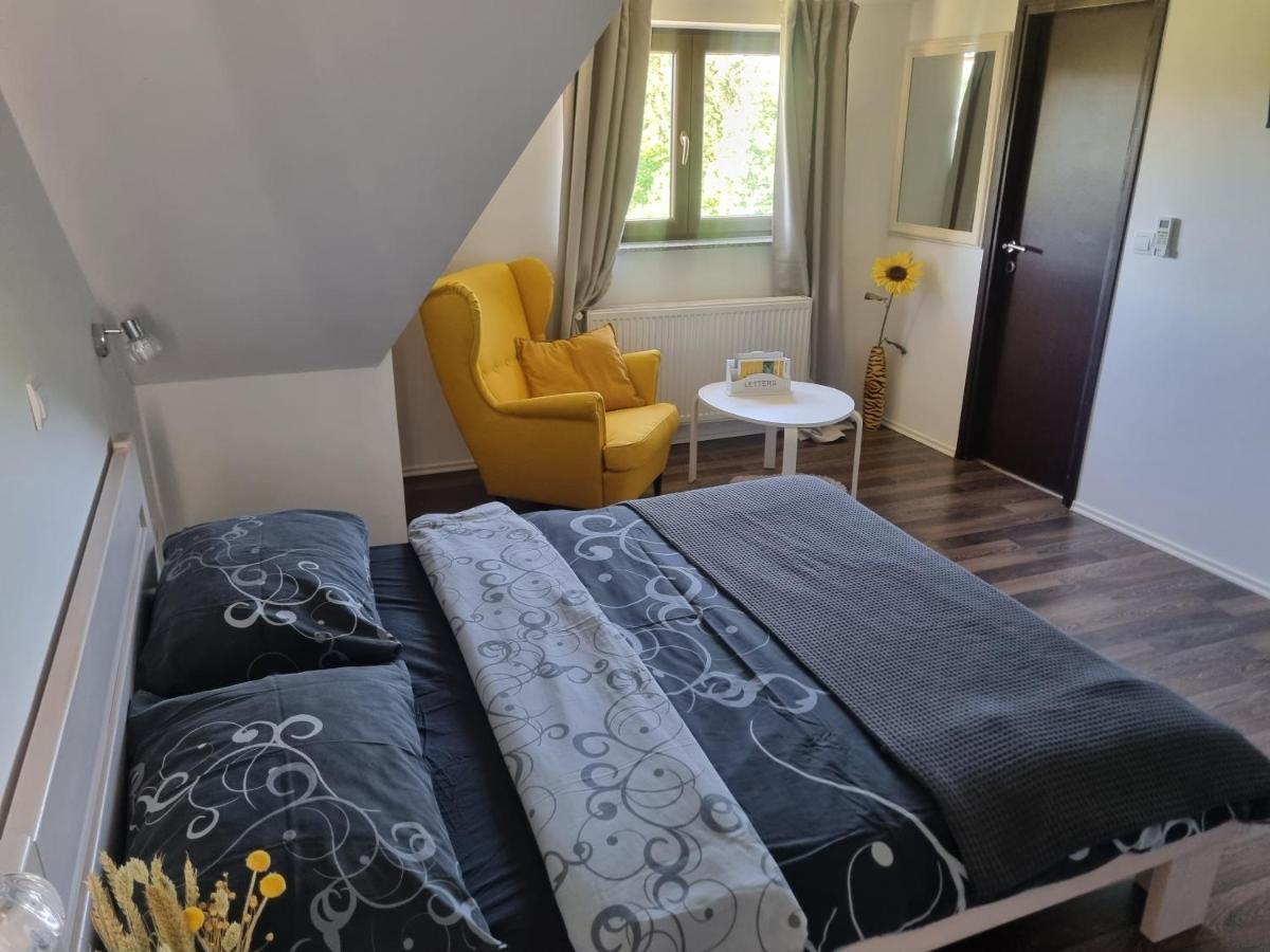 4 Seasons Guest House Rakovica Luaran gambar