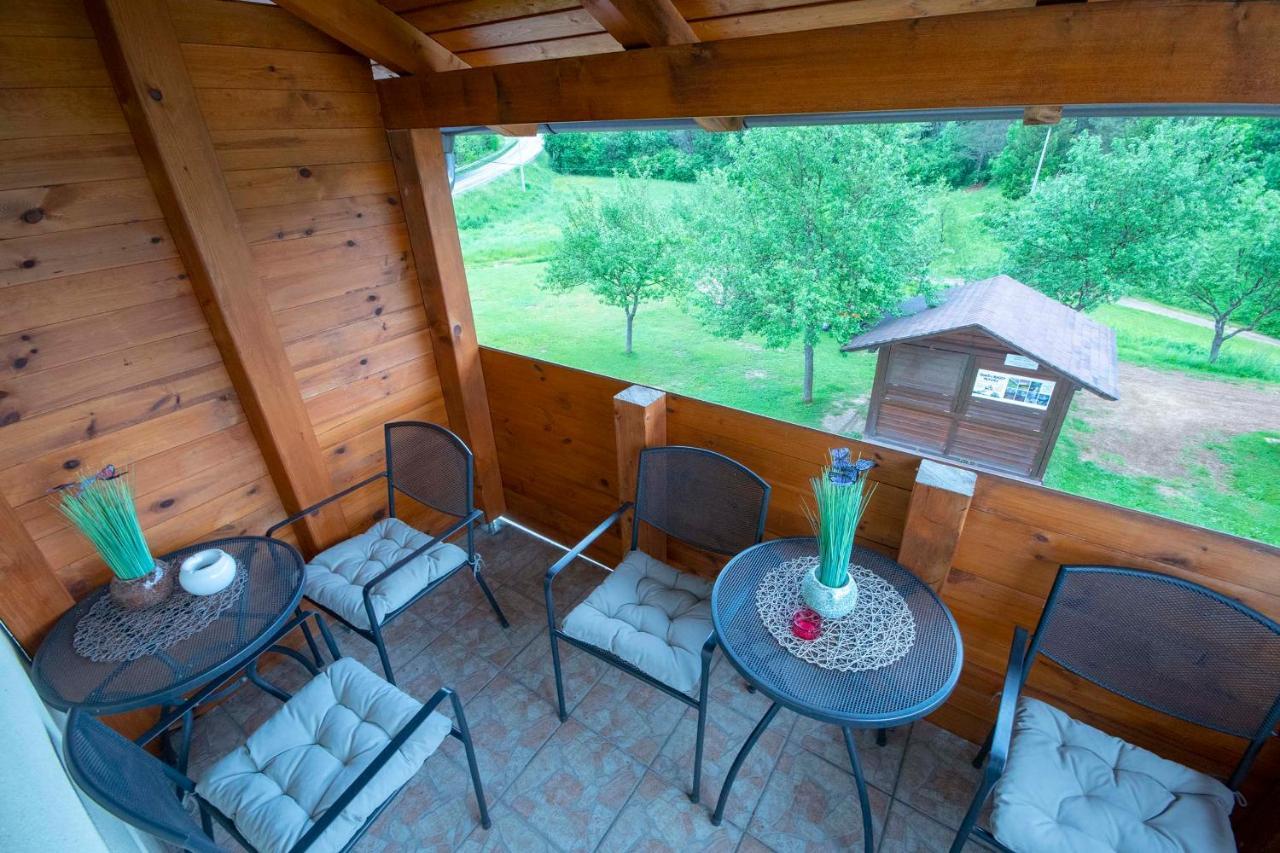 4 Seasons Guest House Rakovica Luaran gambar